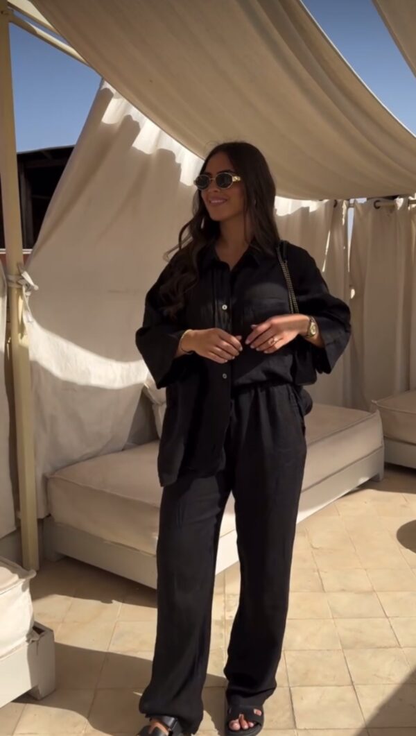 Black set