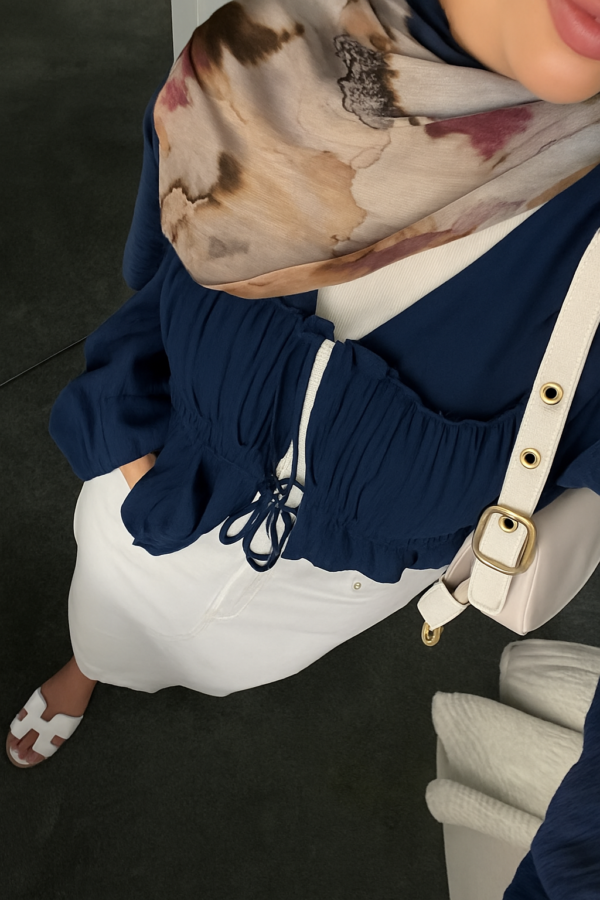 Belle Top - Image 2